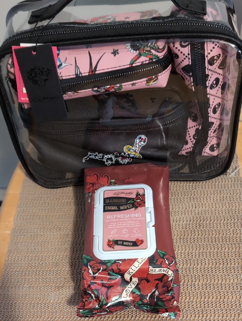 4 Ed Hardy Cosmetic Bags Bundle W/Facial Wipes New